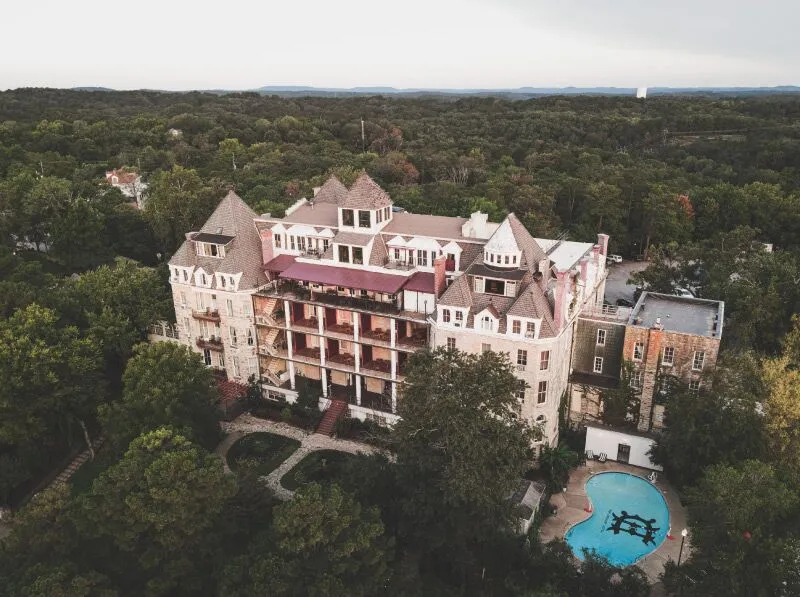 Crescent Hotel History in Eureka Springs | 1886 Historic Hotel